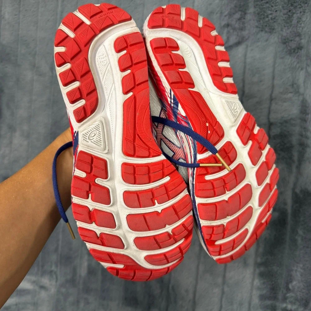 Asics Gel-Cumulus 22 USA Running Shoes Womens 9 White Red Blue 1012A976